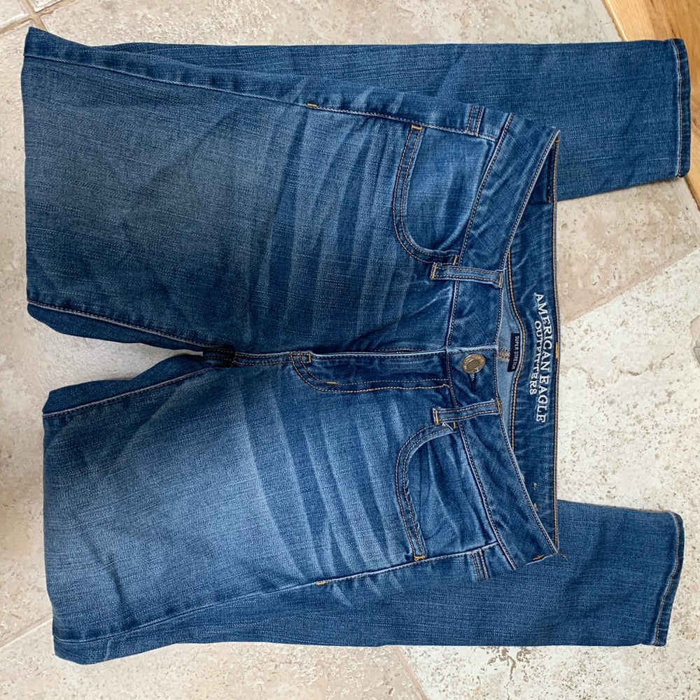 Women’s American Eagle Jeans
